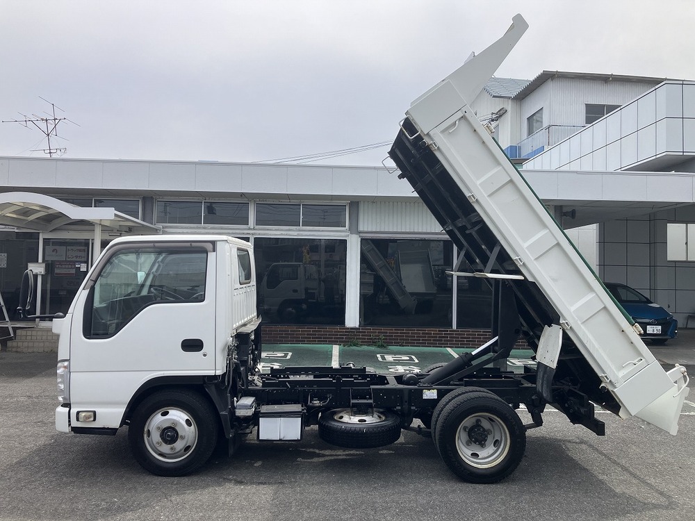 いすゞ　エルフ