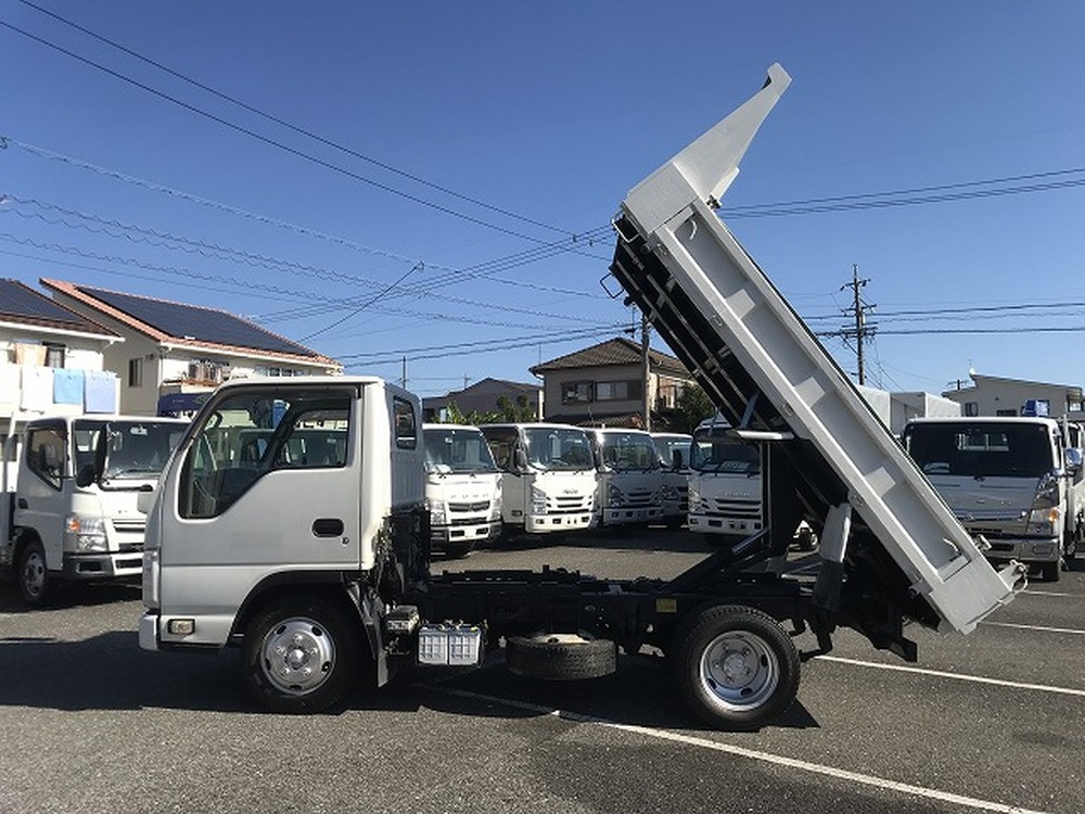 いすゞ　エルフ