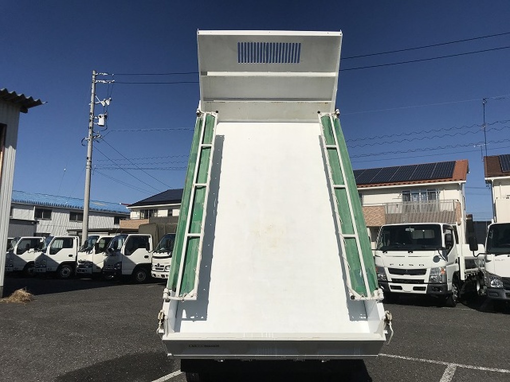 いすゞ　エルフ