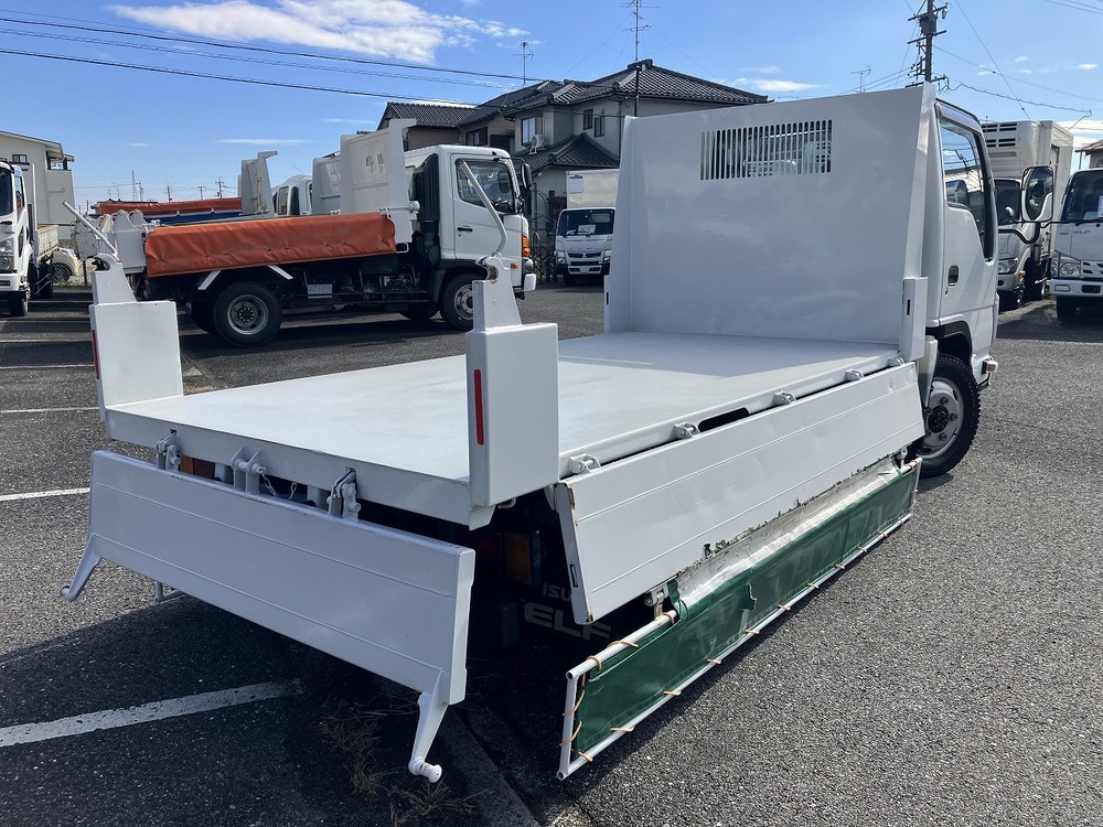 いすゞ　エルフ