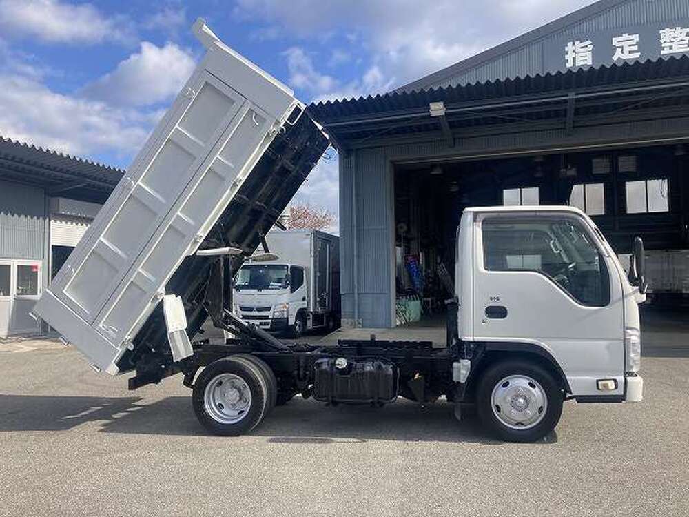 いすゞ　エルフ
