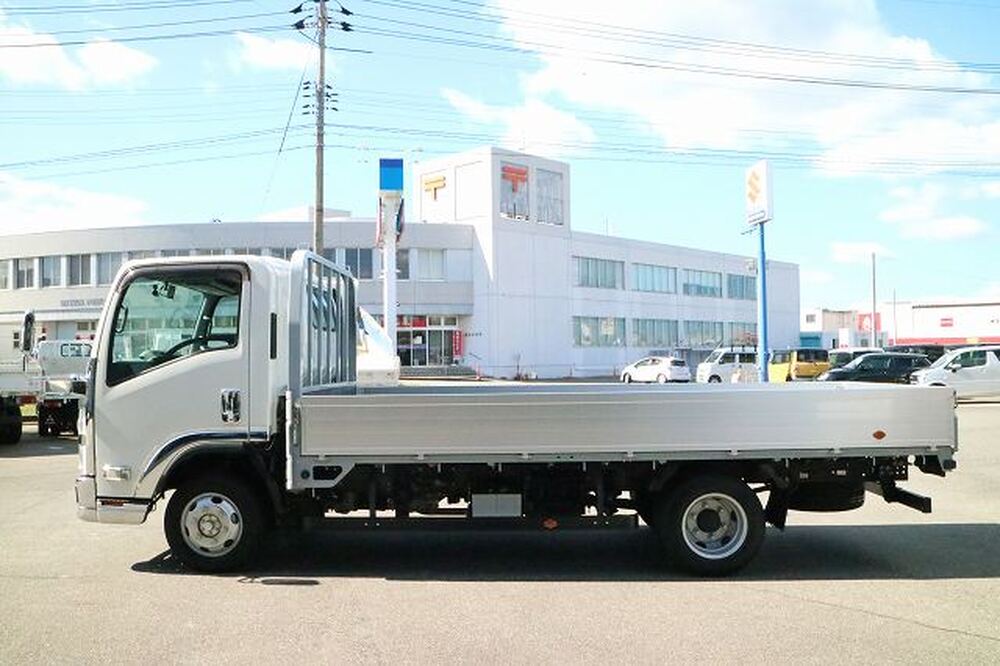 いすゞ　エルフ