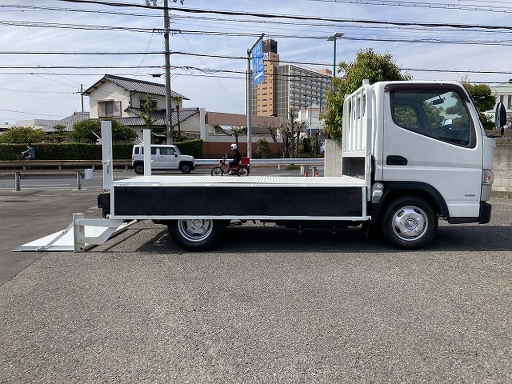 三菱ふそう　キャンター