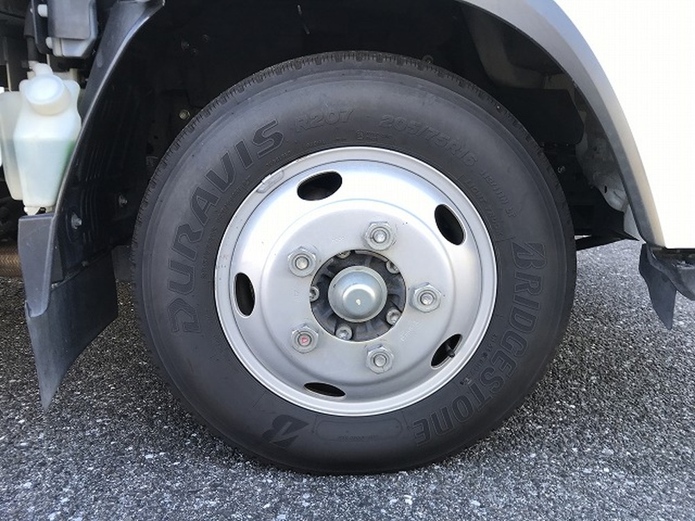 いすゞ　エルフ
