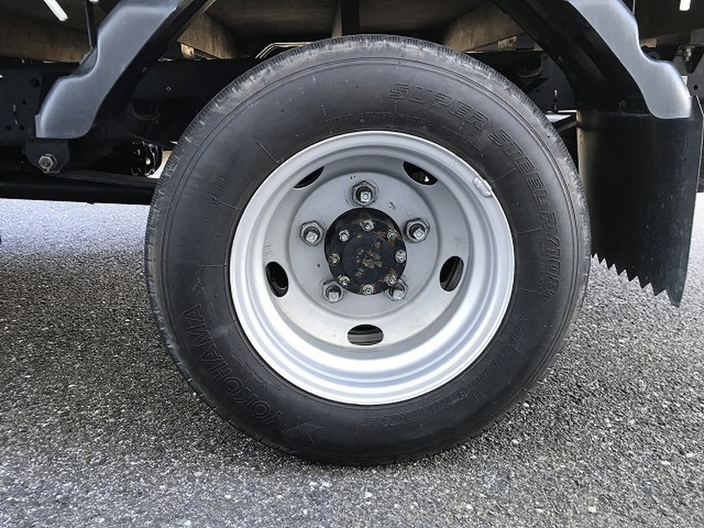 いすゞ　エルフ