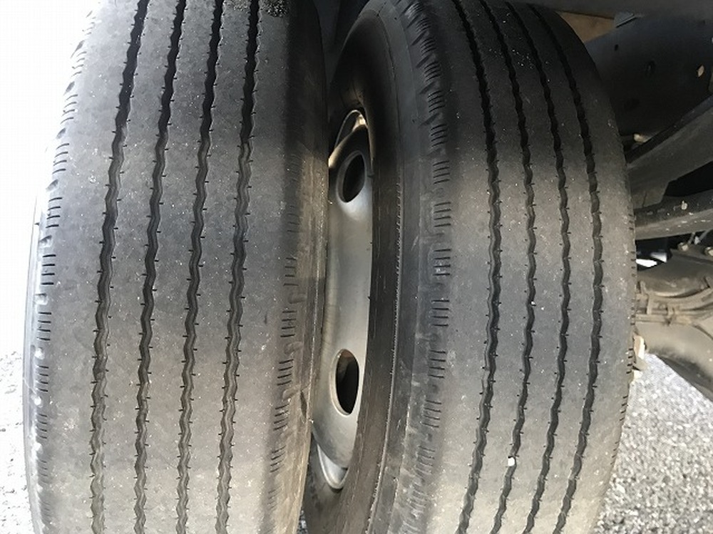 いすゞ　エルフ