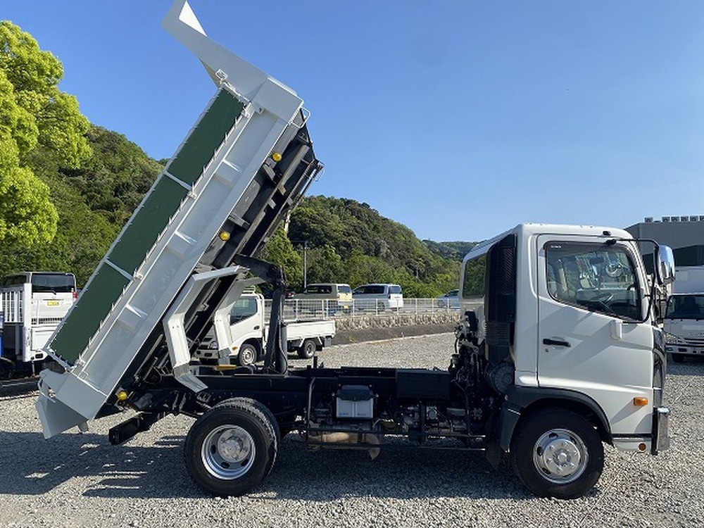 日野　レンジャー