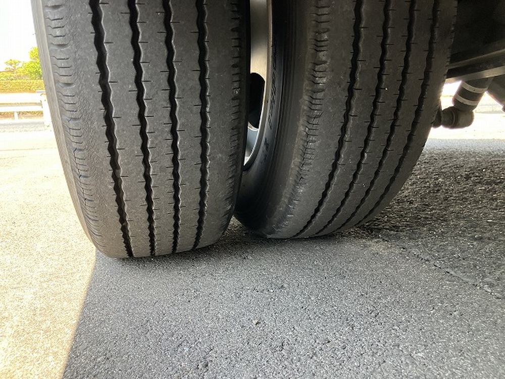 日野　リエッセ2