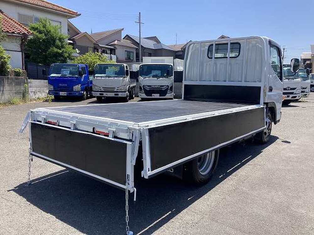 三菱ふそう　キャンター