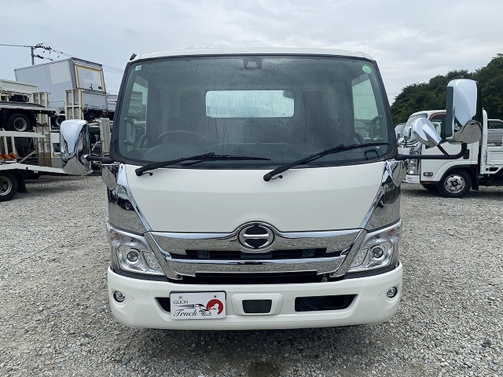 日野　デュトロ