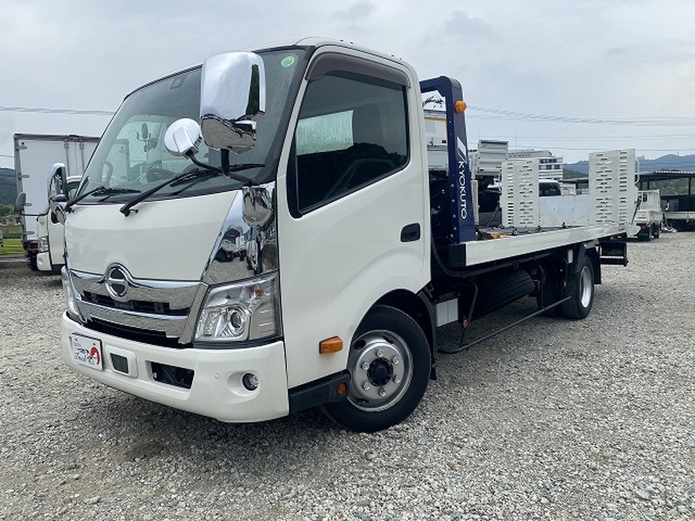 日野　デュトロ