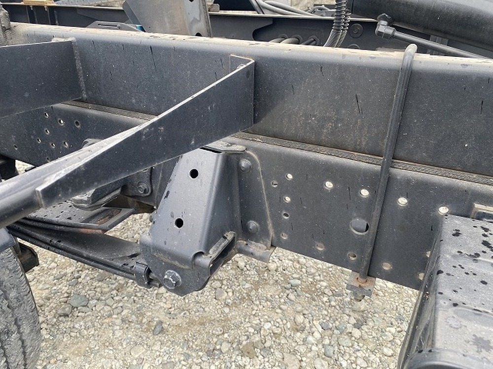 日野　デュトロ