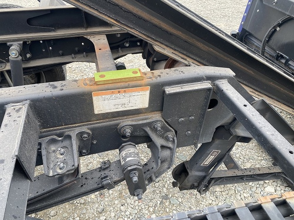 日野　デュトロ