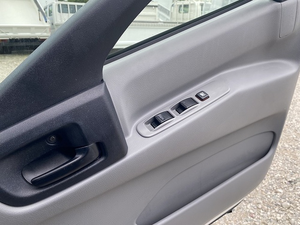 日野　デュトロ