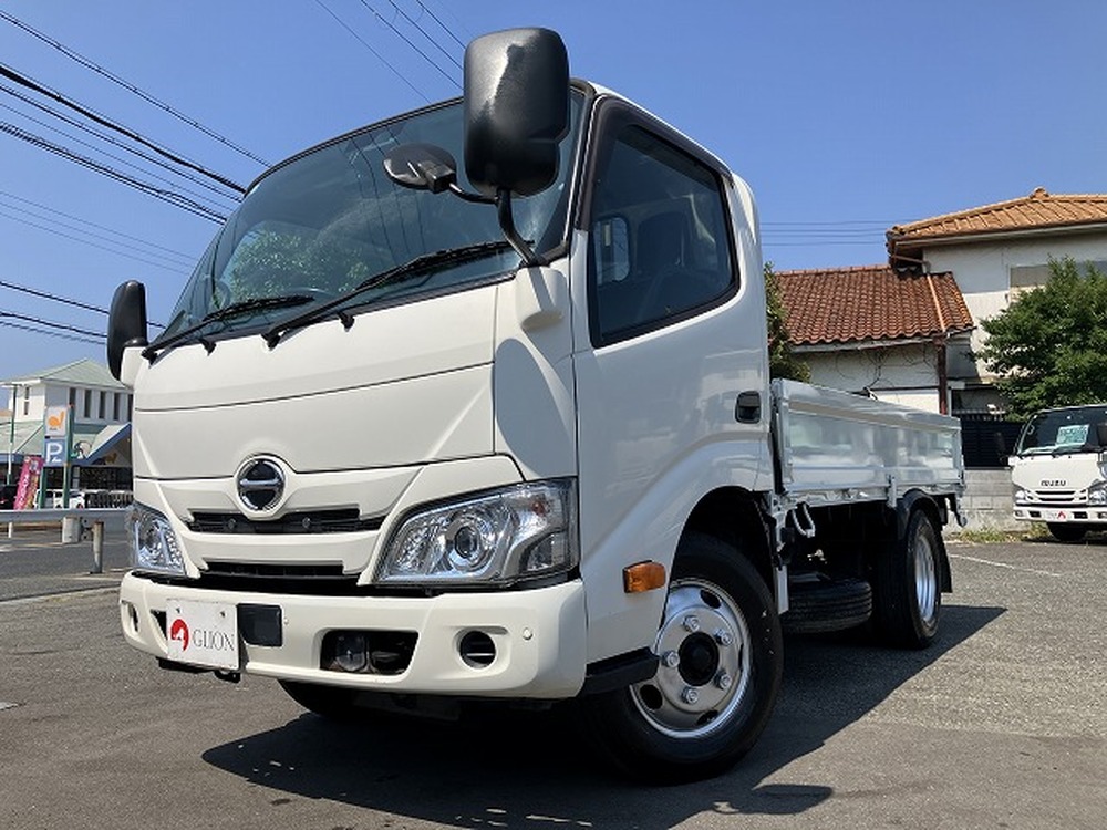 日野　デュトロ