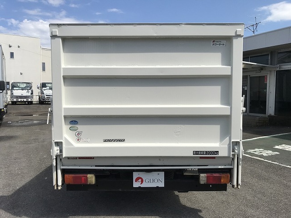 日野　デュトロ