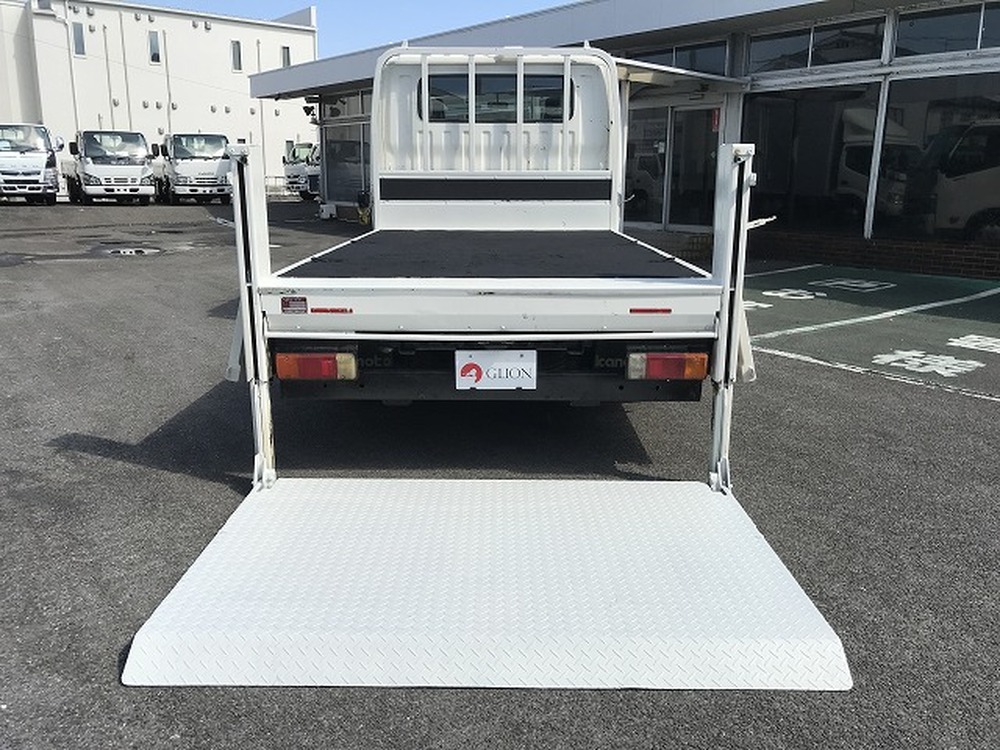 日野　デュトロ