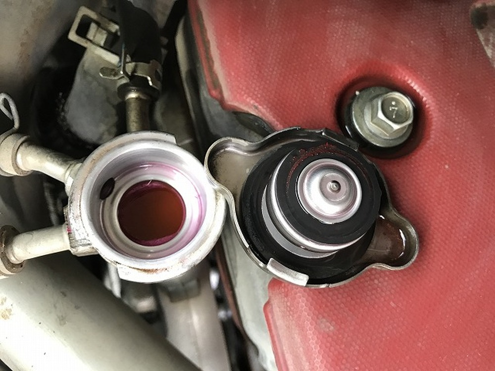 日野　デュトロ