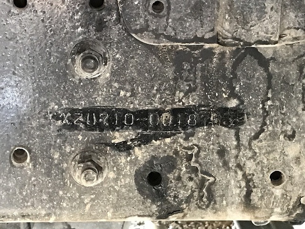 日野　デュトロ