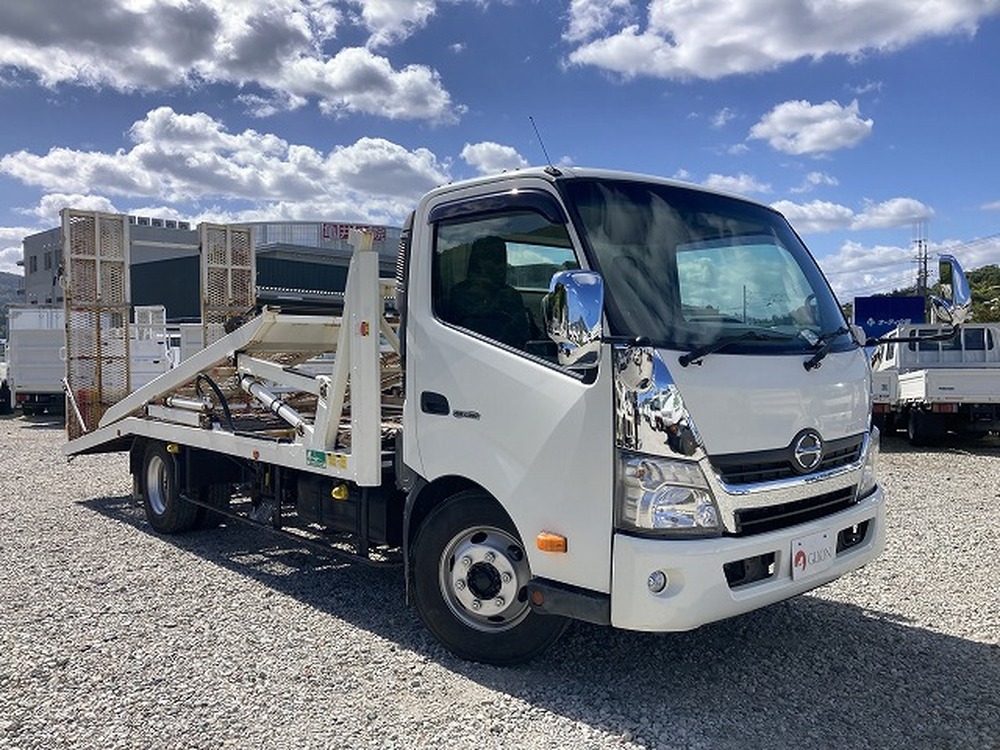 日野　デュトロ