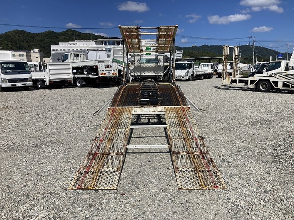 日野　デュトロ