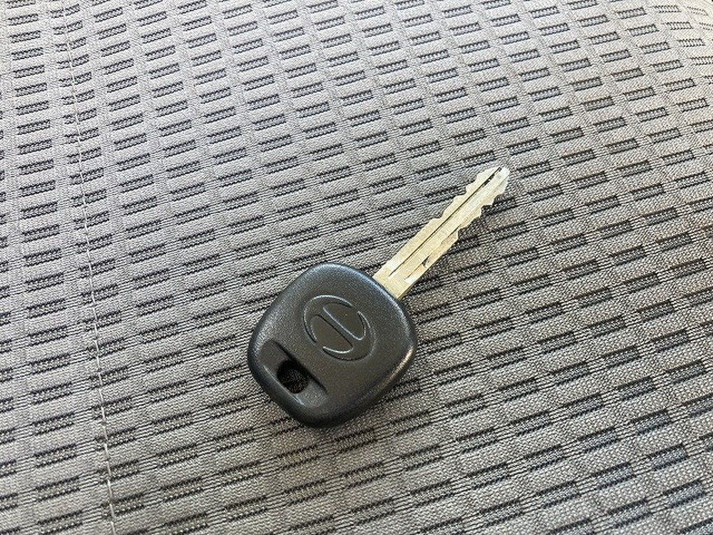 日野　デュトロ