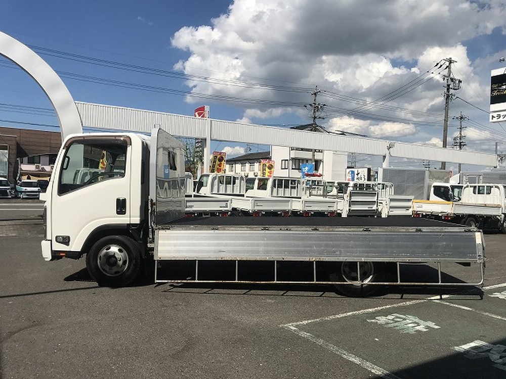 いすゞ　エルフ