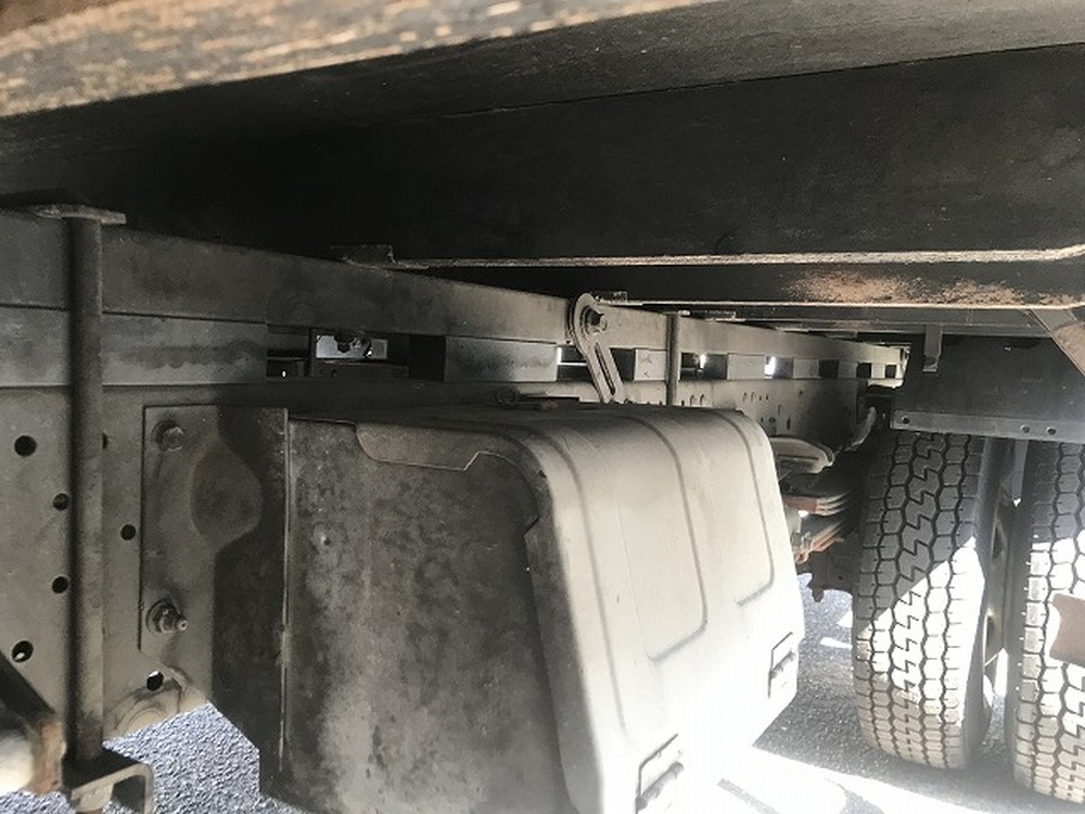 いすゞ　エルフ