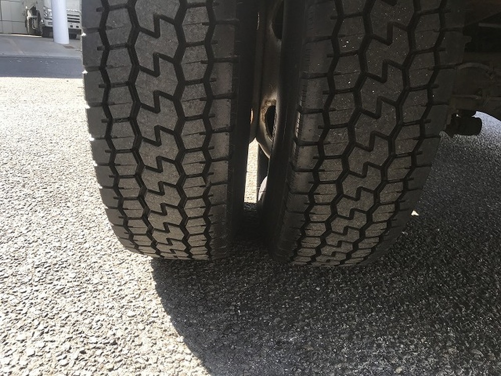 いすゞ　エルフ