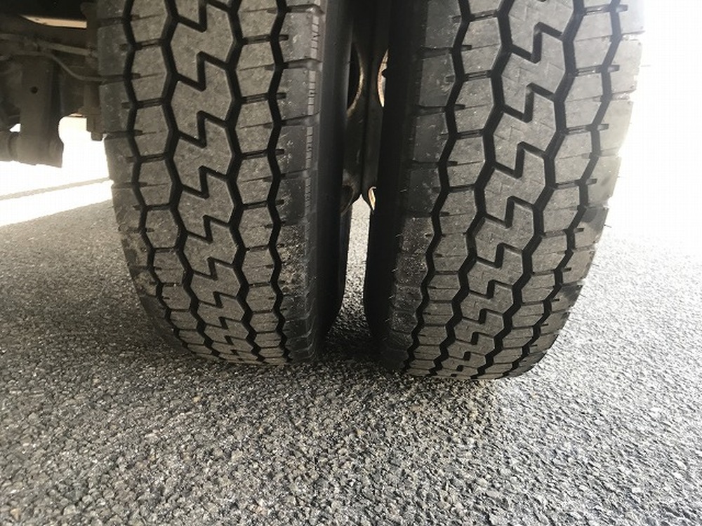 いすゞ　エルフ