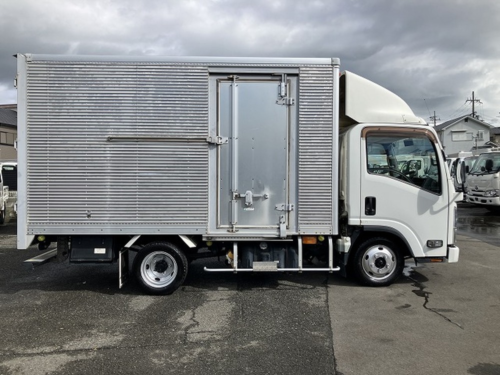 いすゞ　エルフ