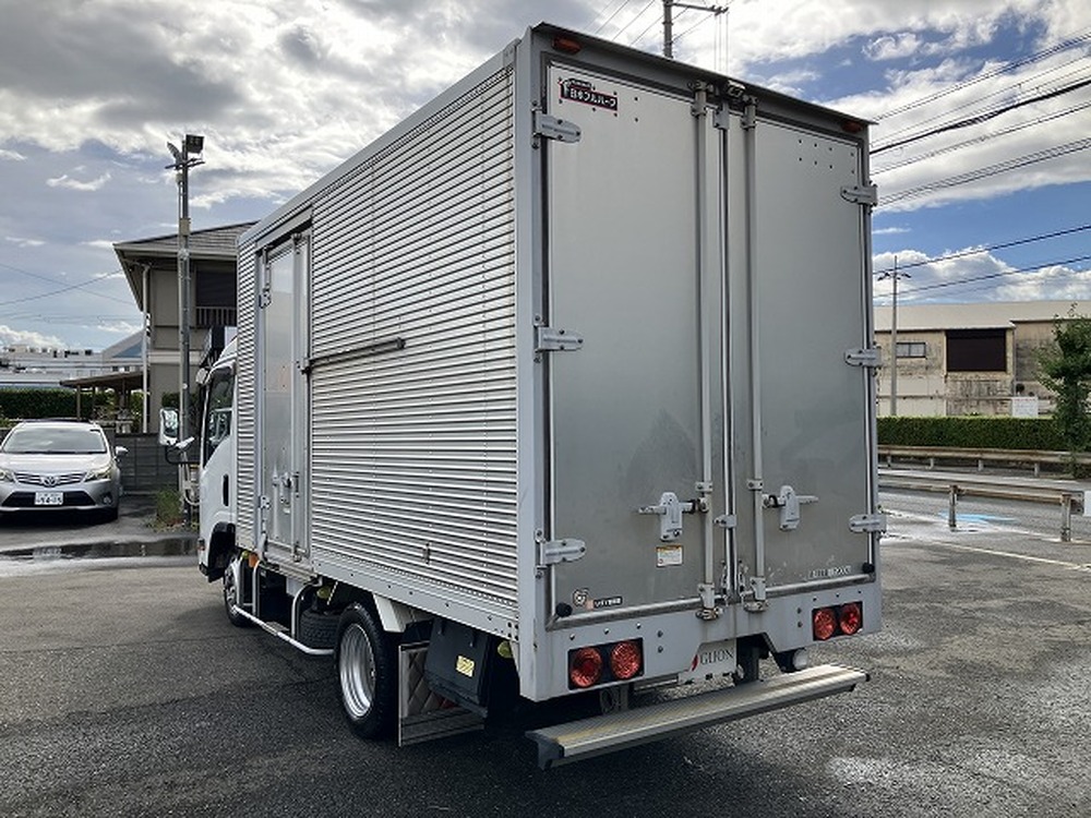 いすゞ　エルフ