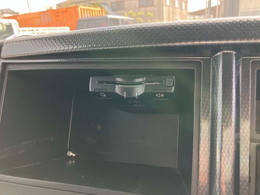 いすゞ　エルフ