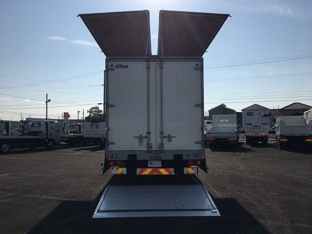 いすゞ　フォワード