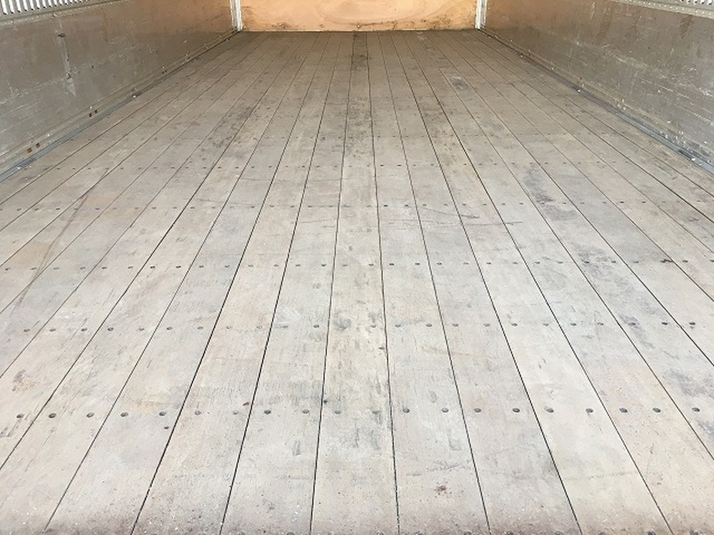 いすゞ　フォワード