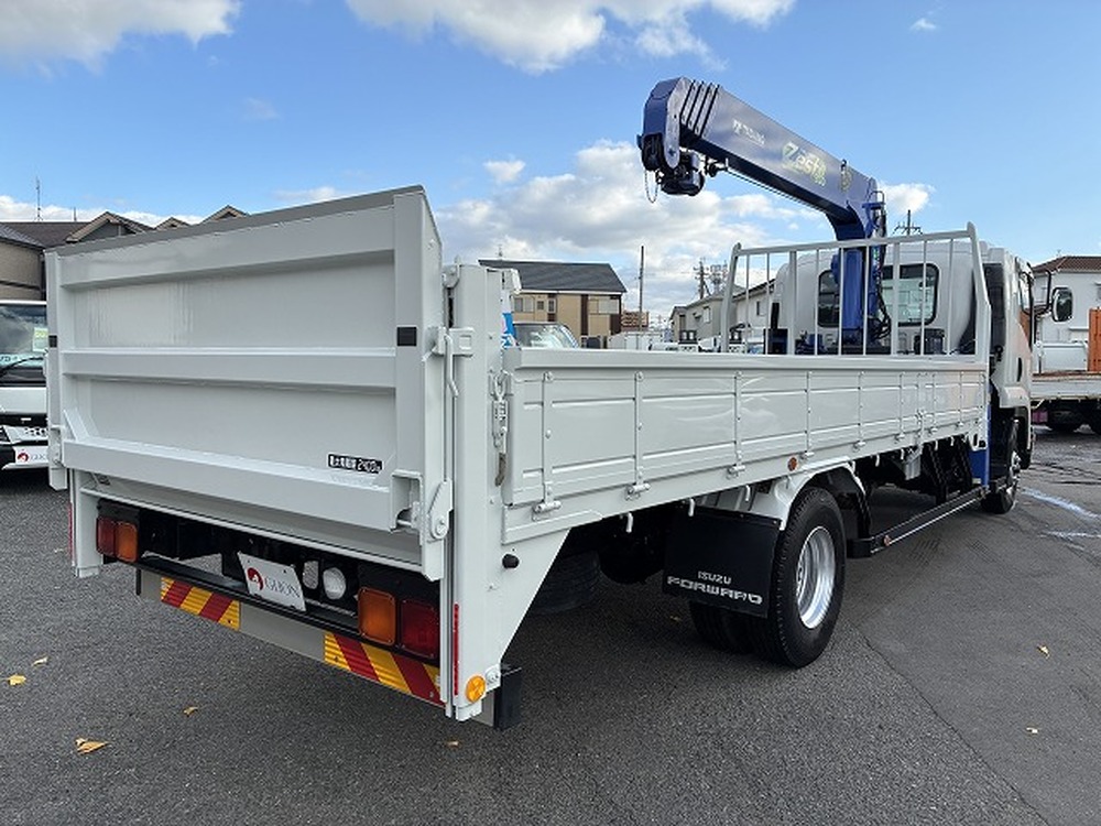 いすゞ　フォワード