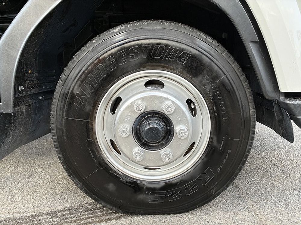 いすゞ　フォワード