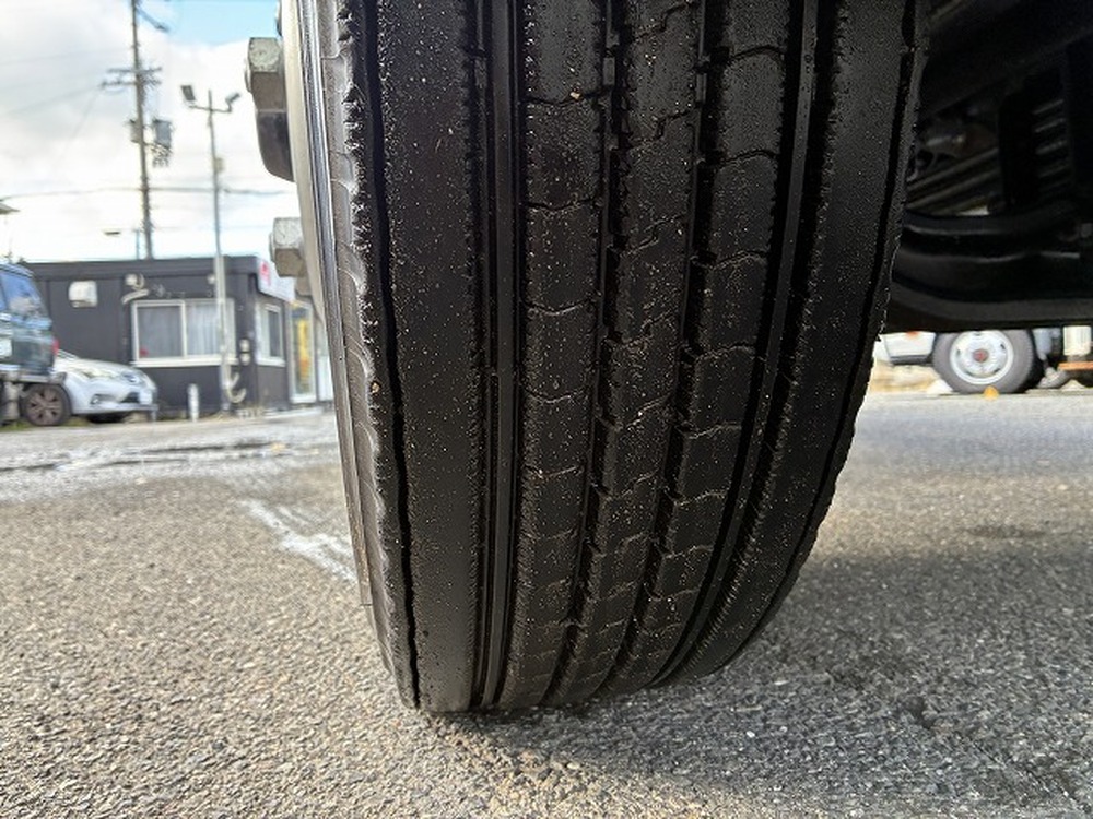 いすゞ　フォワード