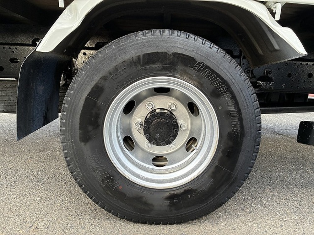 いすゞ　フォワード