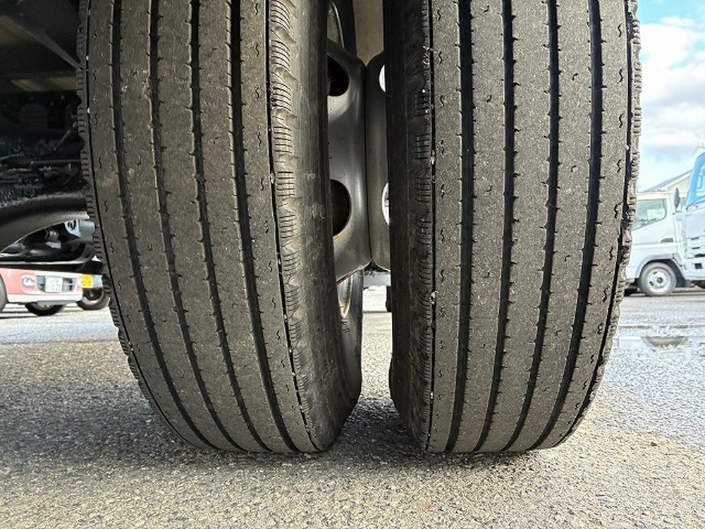 いすゞ　フォワード