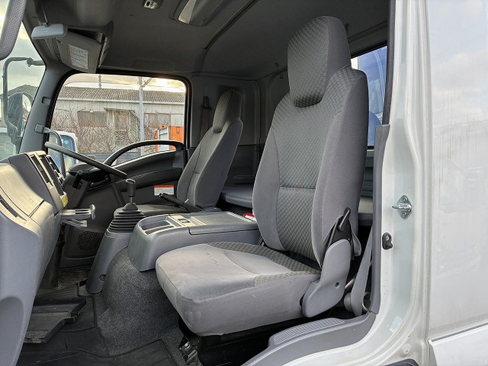 いすゞ　フォワード