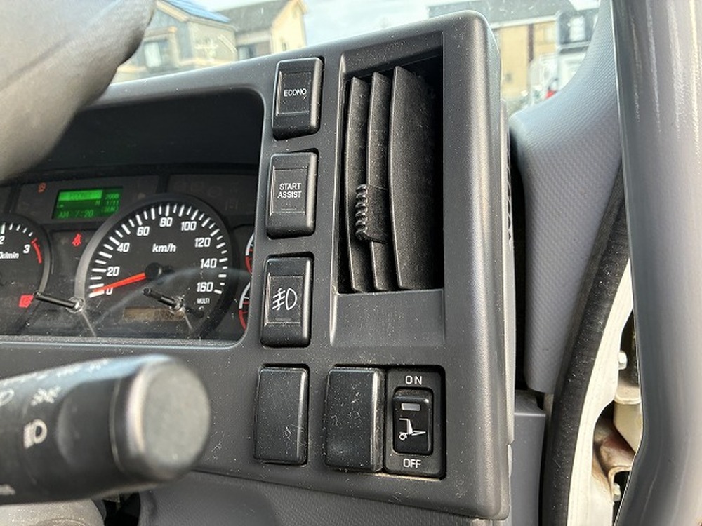 いすゞ　フォワード