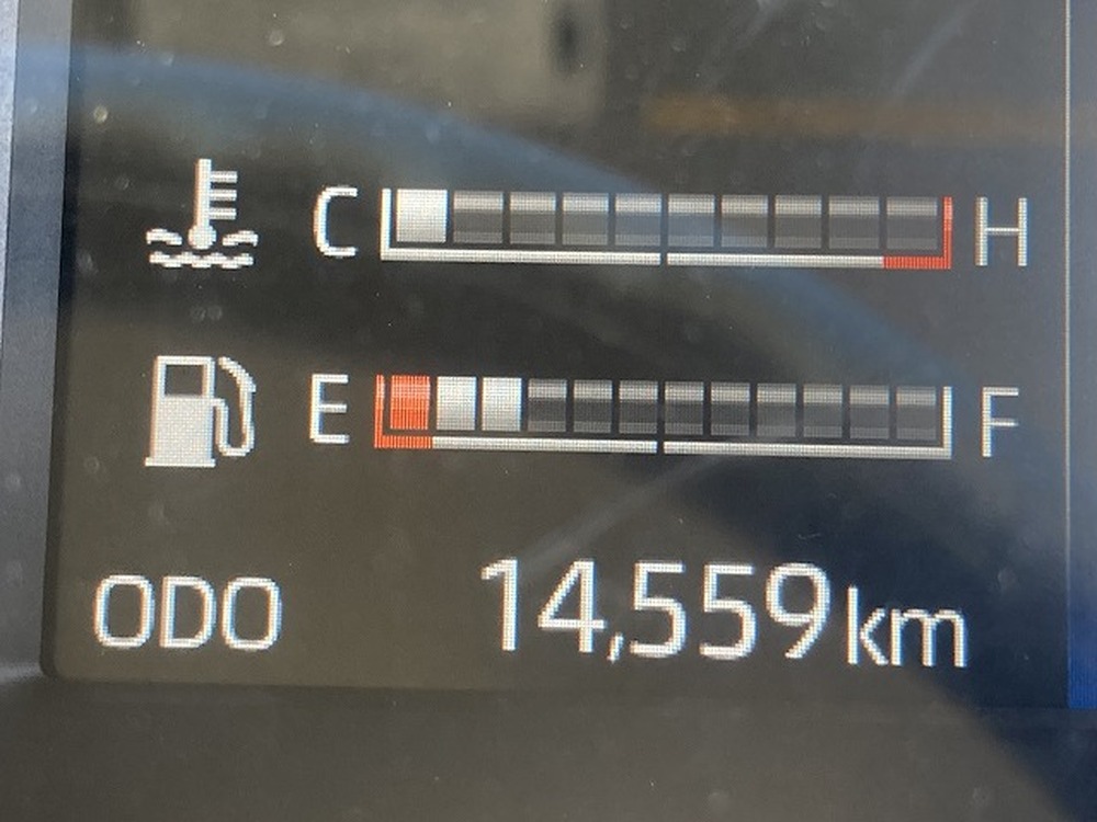 日野　デュトロ