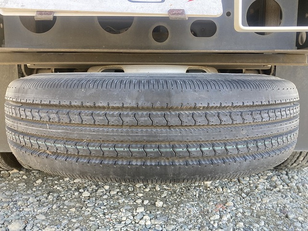 日野　デュトロ