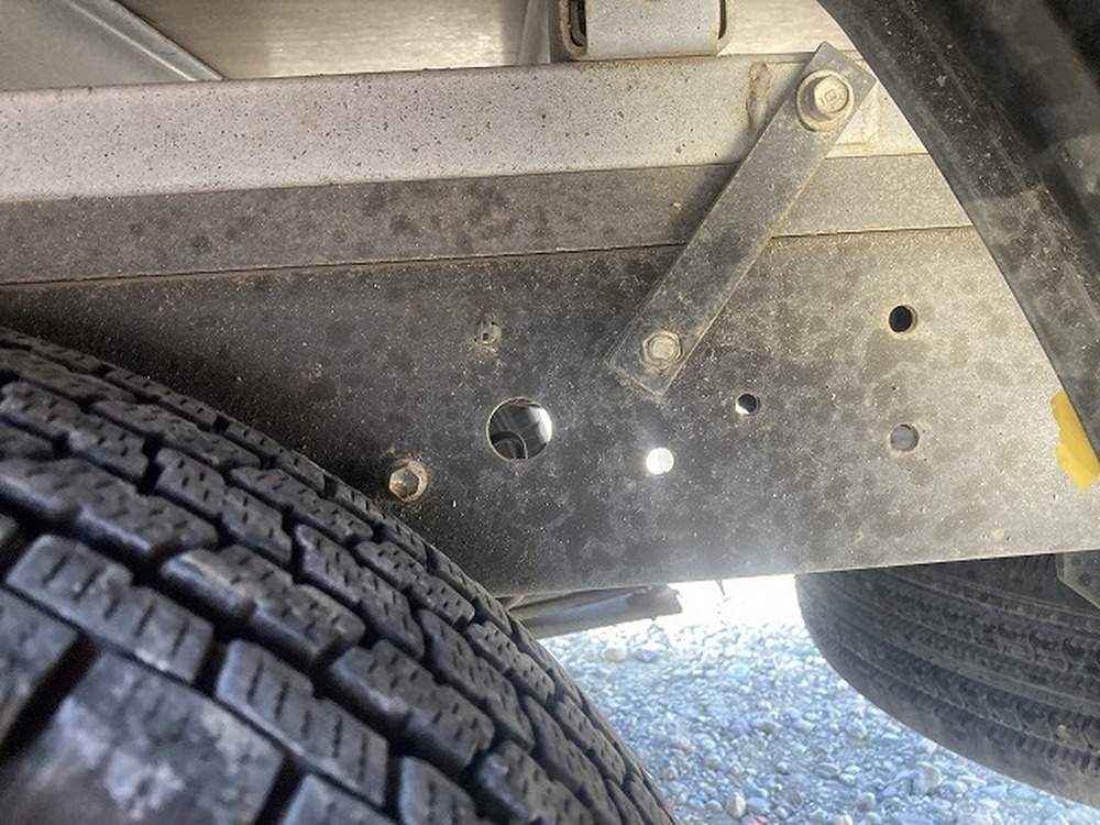 日野　デュトロ