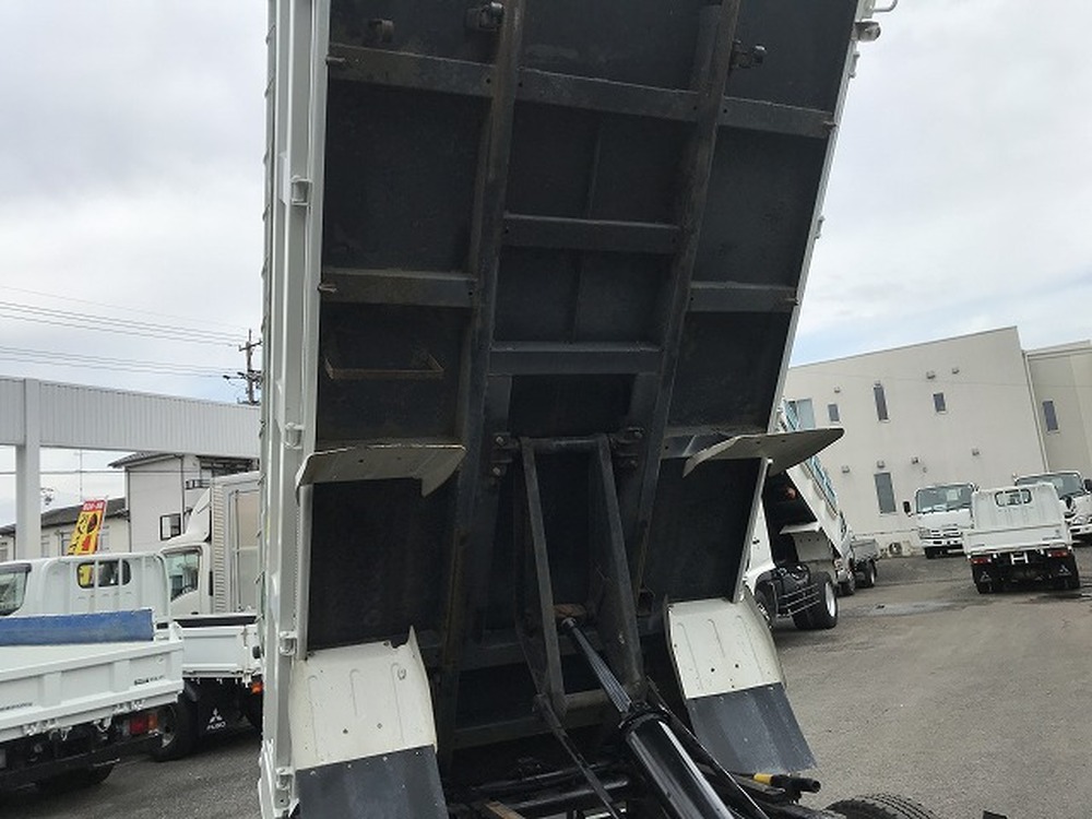 いすゞ　エルフ