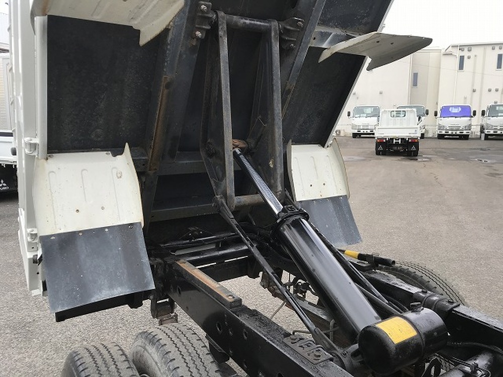 いすゞ　エルフ