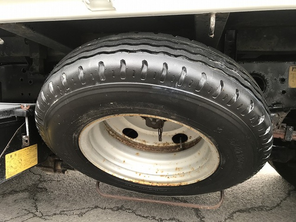 いすゞ　エルフ