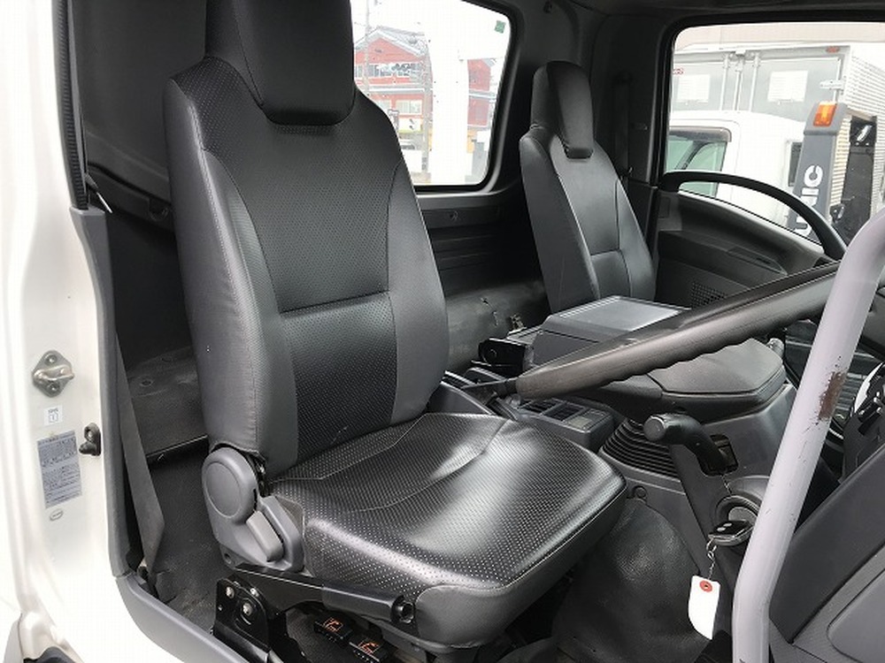 いすゞ　フォワード