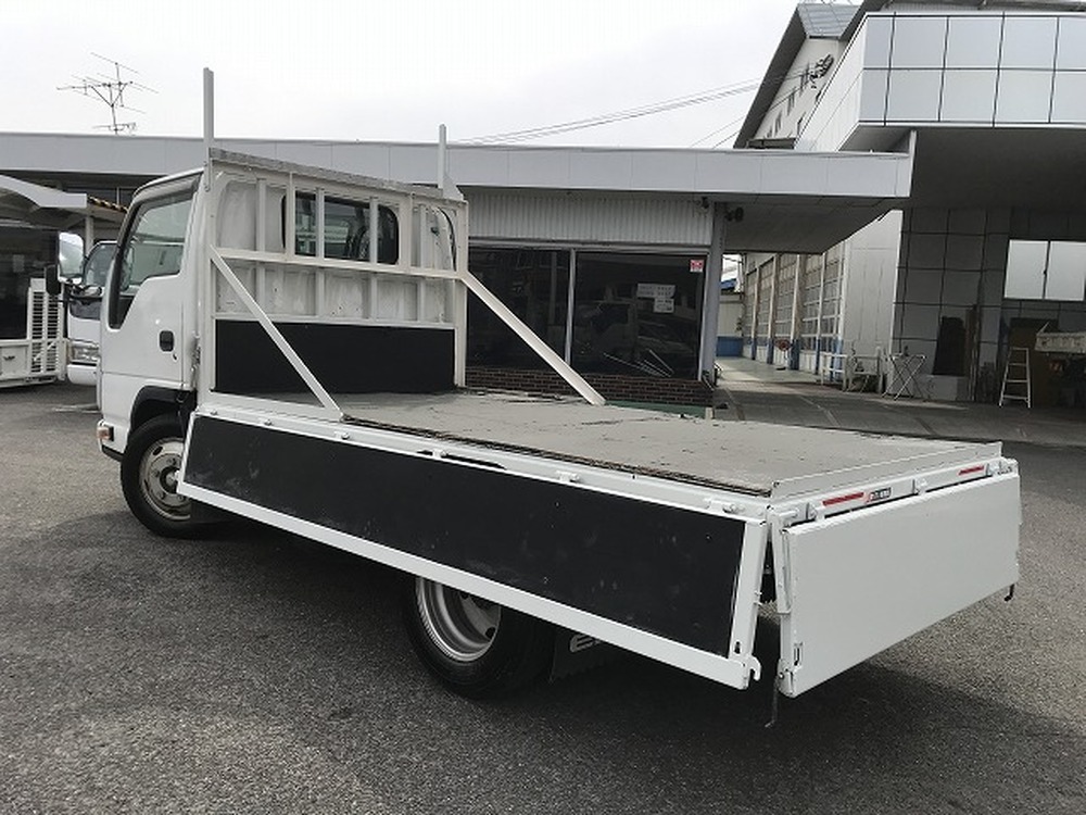 いすゞ　エルフ